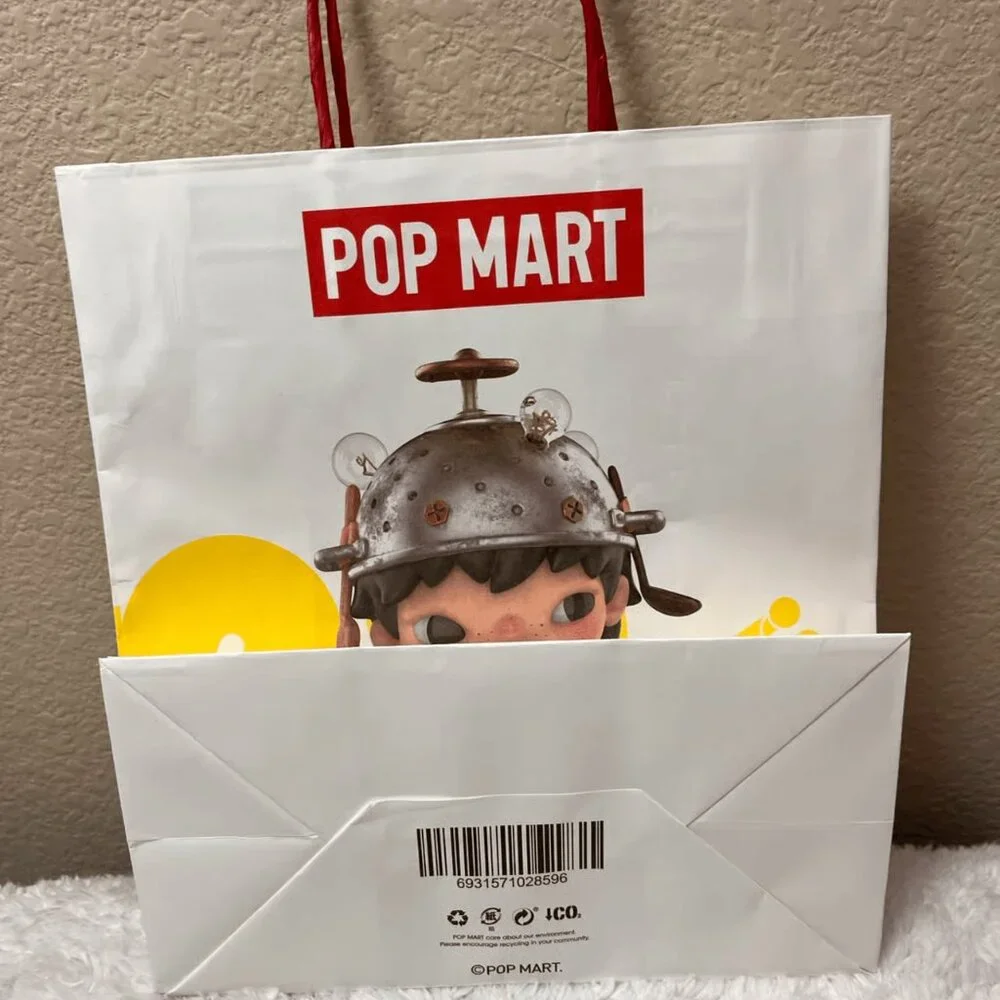 POP MART Hirono Paper Gift Bag